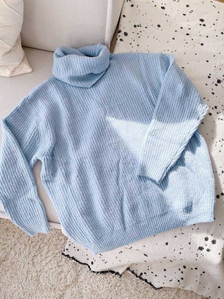 Reesa Oversized Knit Sweater / Blue