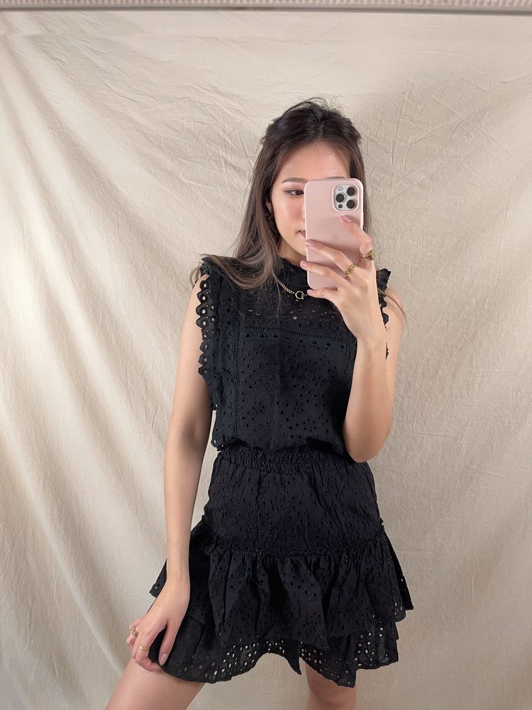 Gaia Embroidered Set / Black