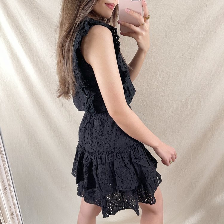 Gaia Embroidered Set / Black