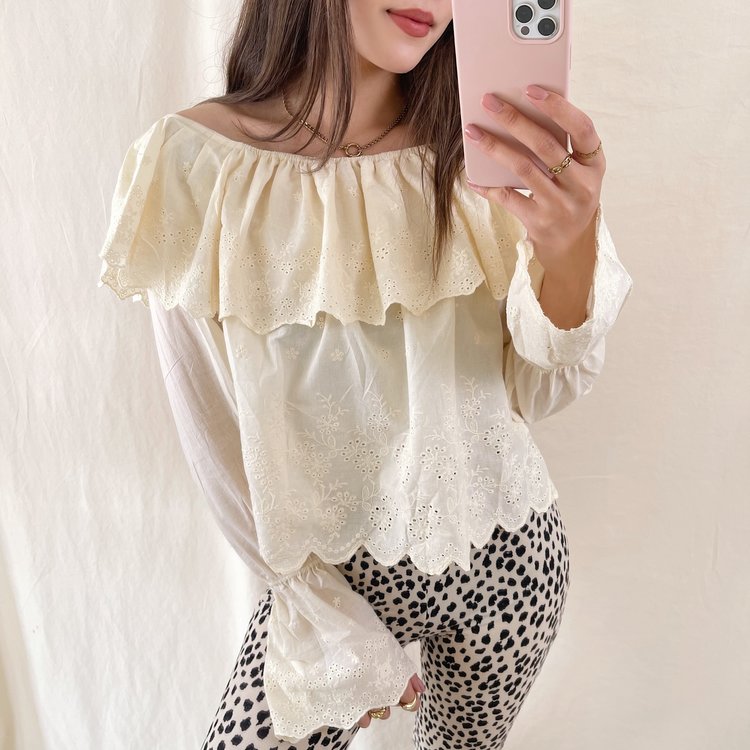 Alessia Embroidered Off Shoulder Top / Yellow