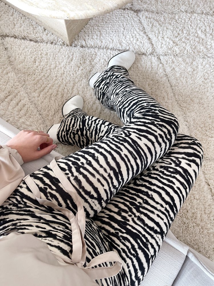 Nouk Zebra Flared Leggings