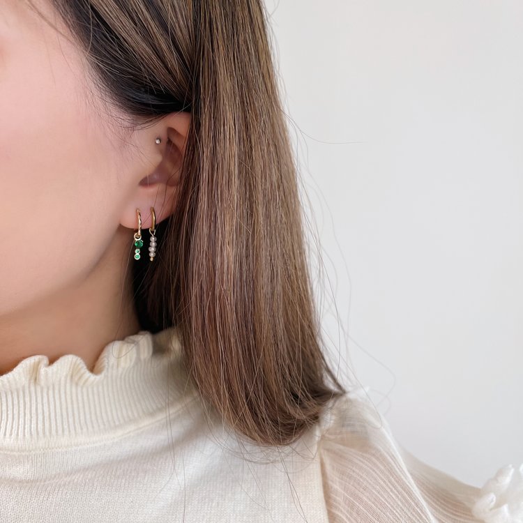 Gold Sparkle Drops Earrings / Green