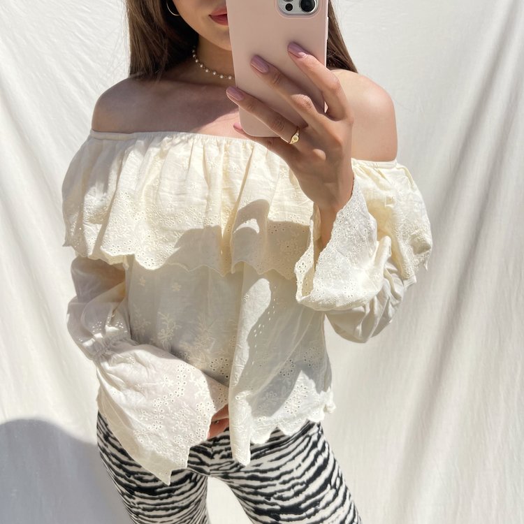 Alessia Embroidered Off Shoulder Top / Yellow