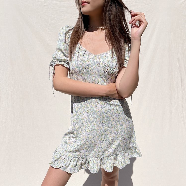 Linnea Flower Dress / Lilac