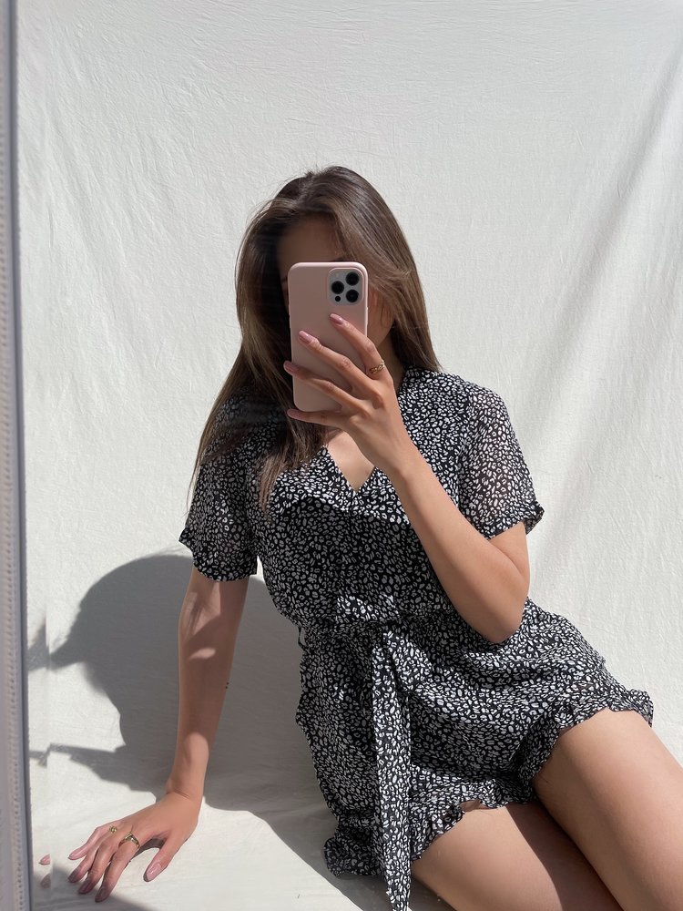 Xari Leopard Playsuit / Black