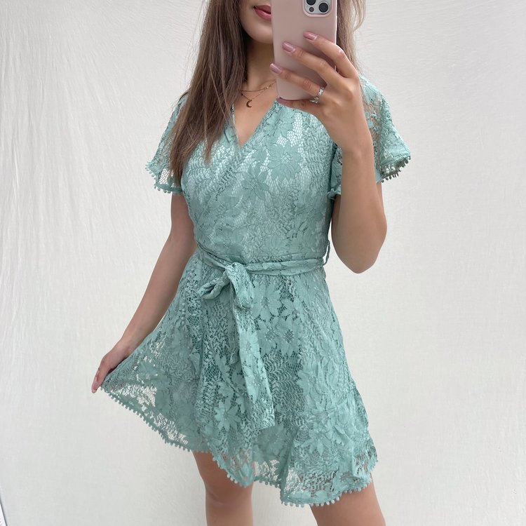 Alaia Flower Lace Dress / Sage Green