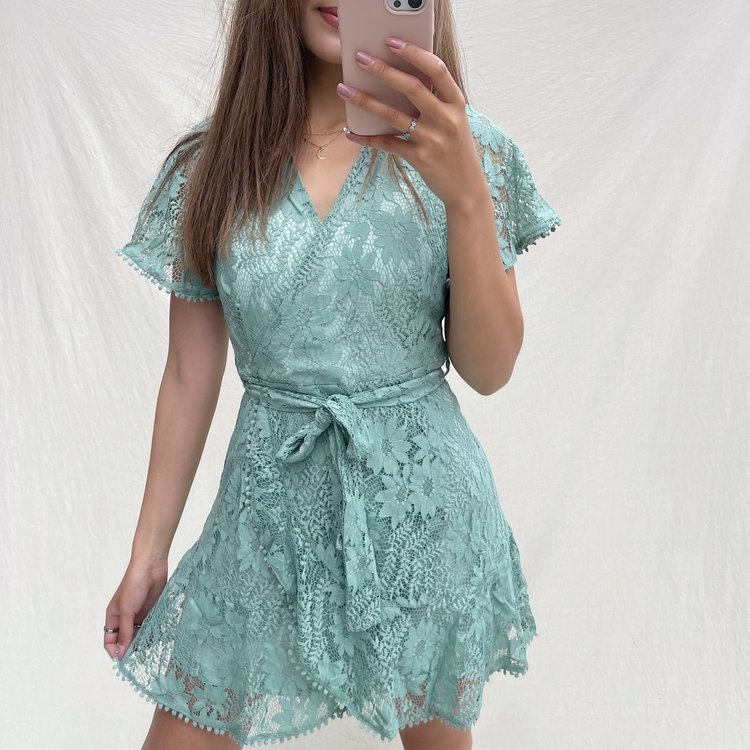 Alaia Flower Lace Dress / Sage Green