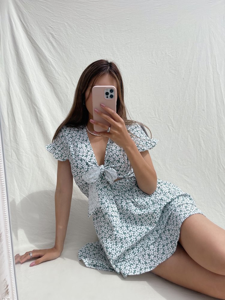 Solana Flower Dress / Sea Green