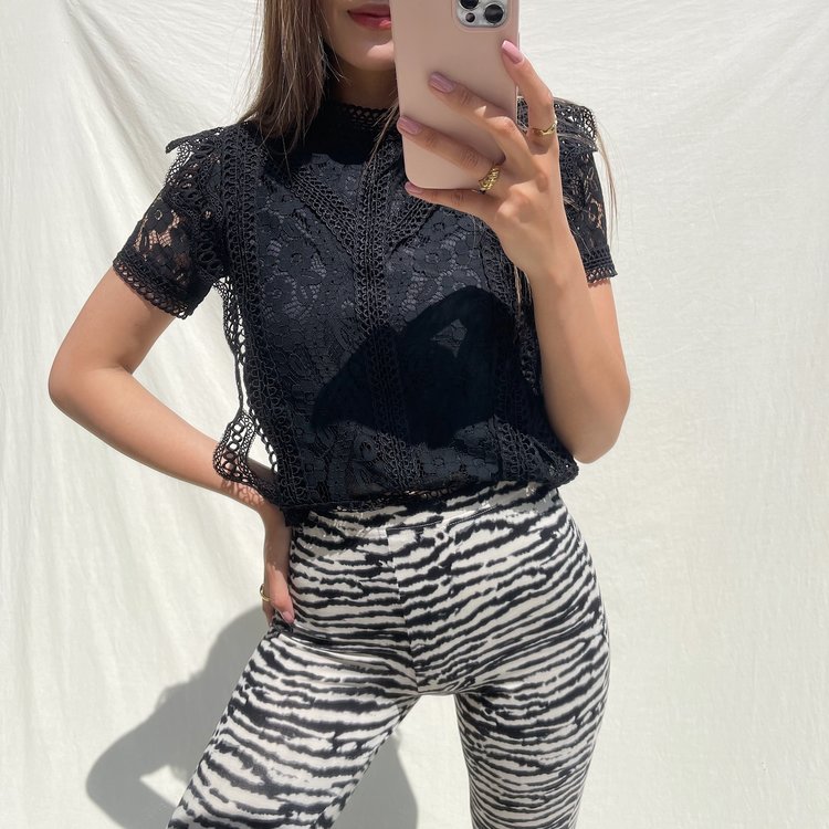 Louva Lace Top / Black