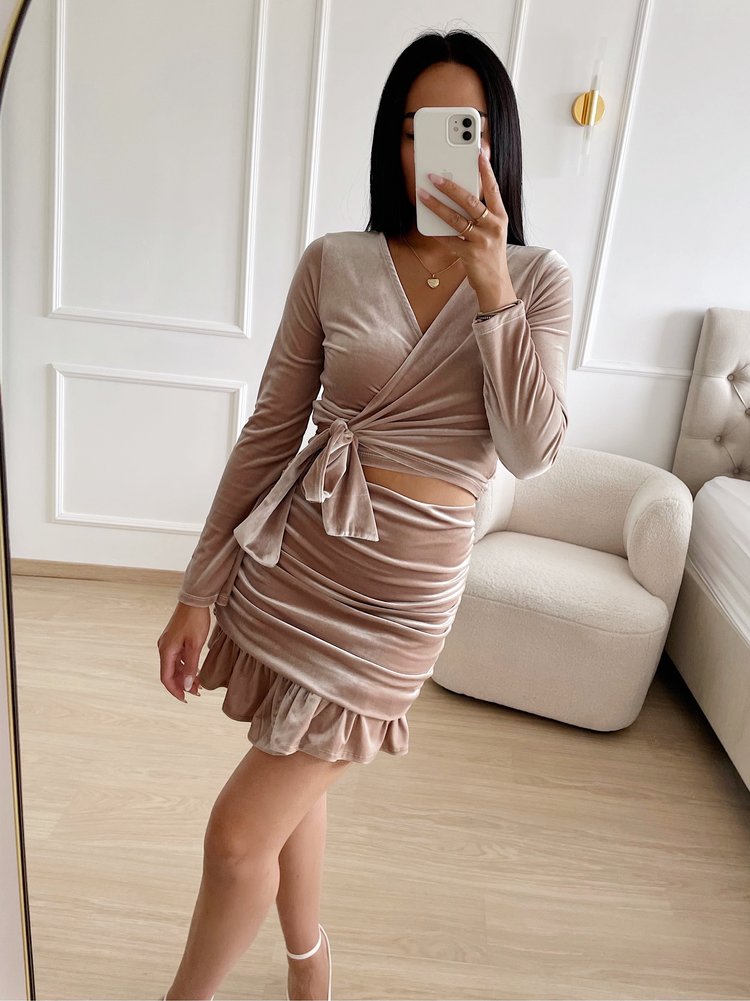 Yoko Velvet Wrap Cardigan /  Light Brown