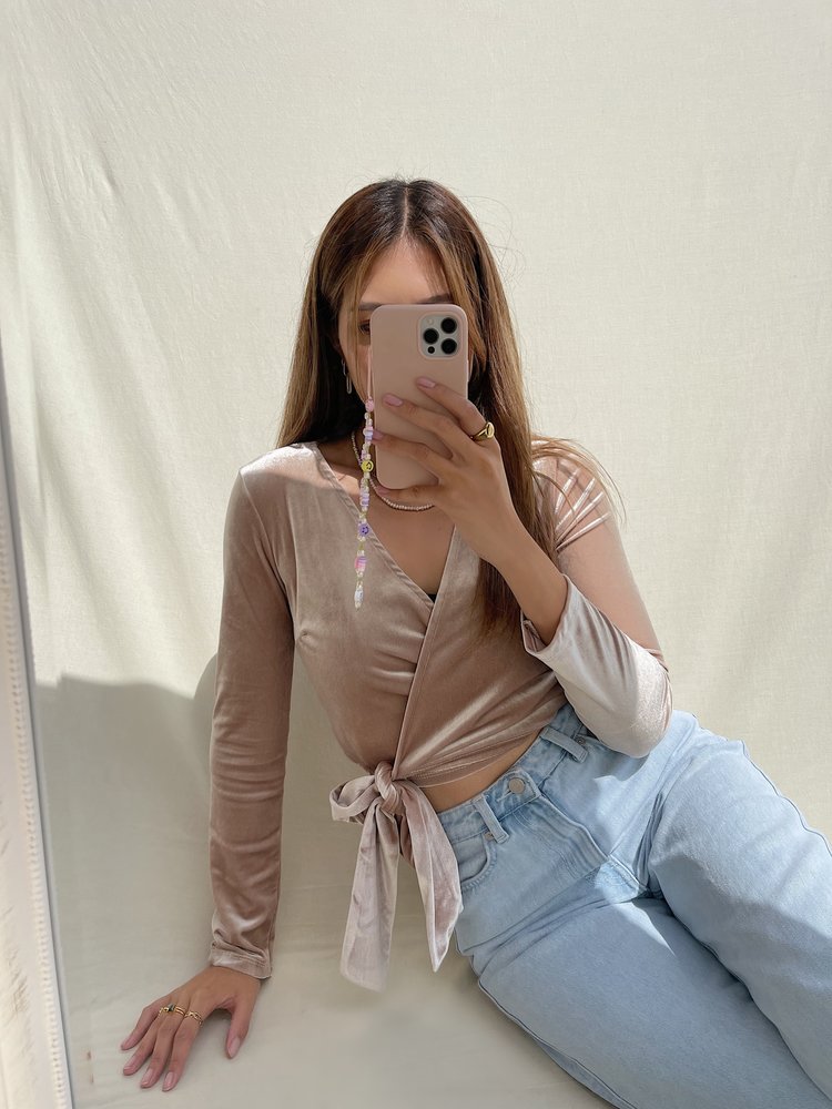 Yoko Velvet Wrap Cardigan /  Light Brown