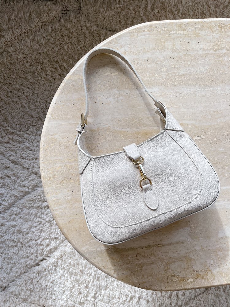 Paiva Buckle Bag / Ecru