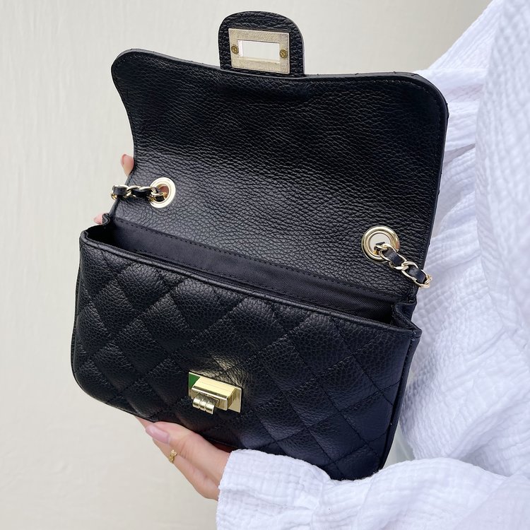Naime Quilted Chain Bag / Black