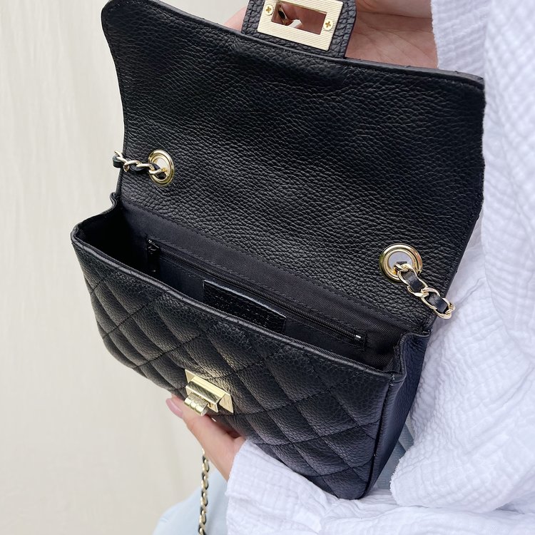 Naime Quilted Chain Bag / Black