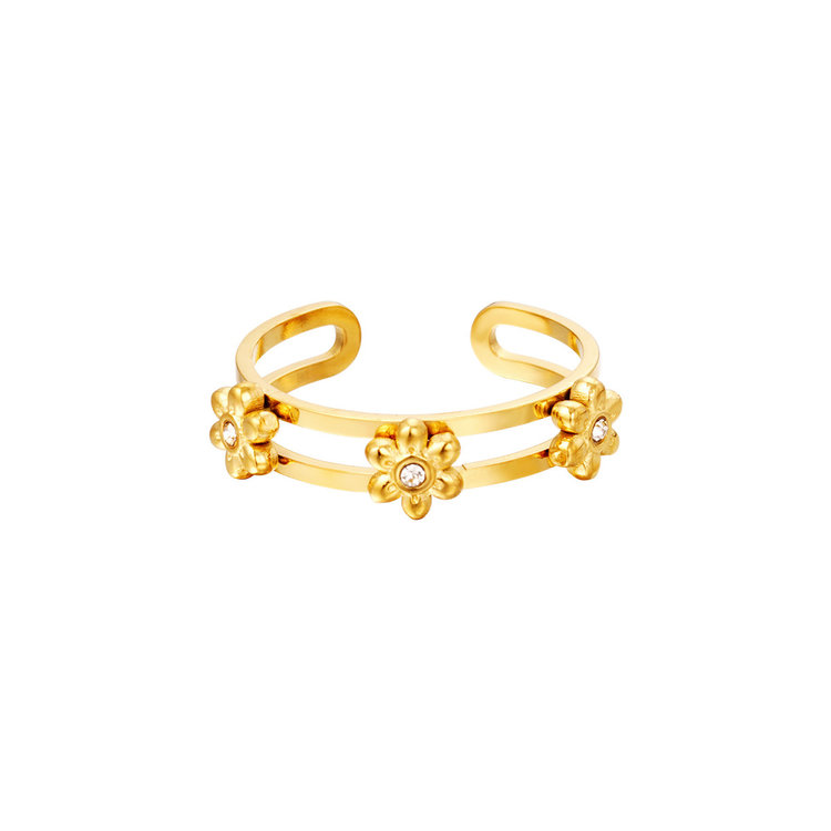 Gold Triple Flowers Ring