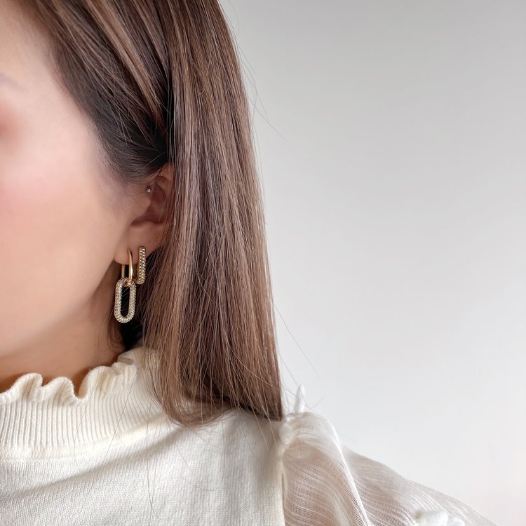 Gold Sparkle Square Earrings / White Small