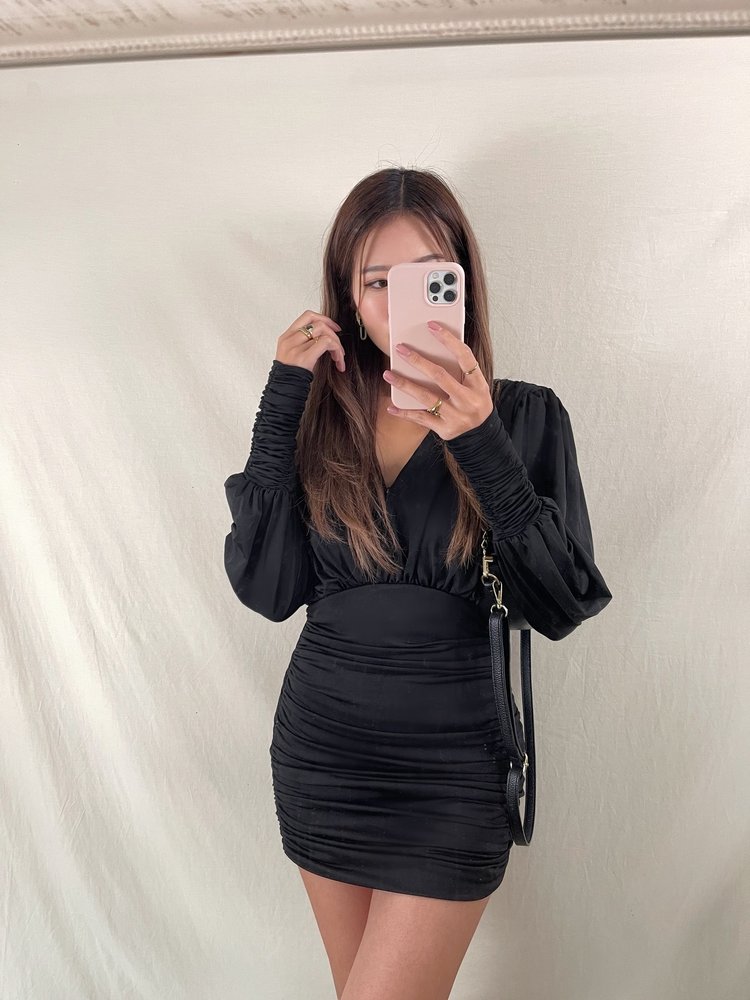 Mimmi Ruched Dress / Black