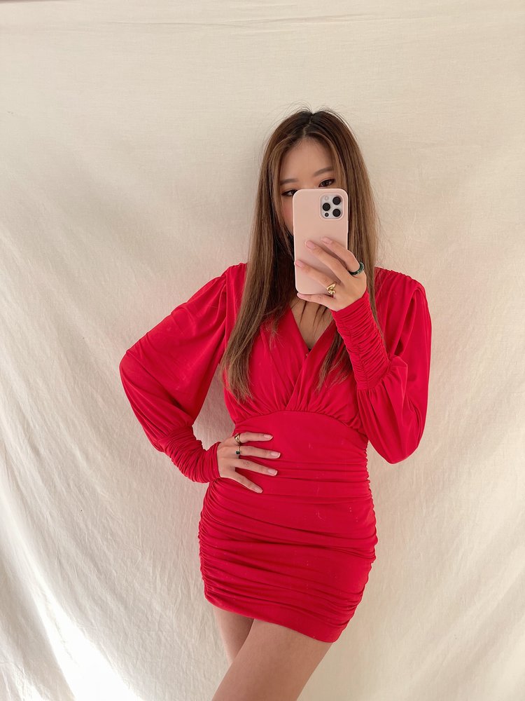 Mimmi Ruched Dress / Red