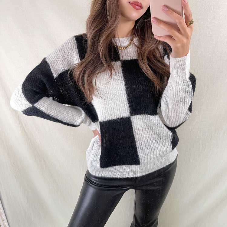 Sue Checkerboard Sweater / Black