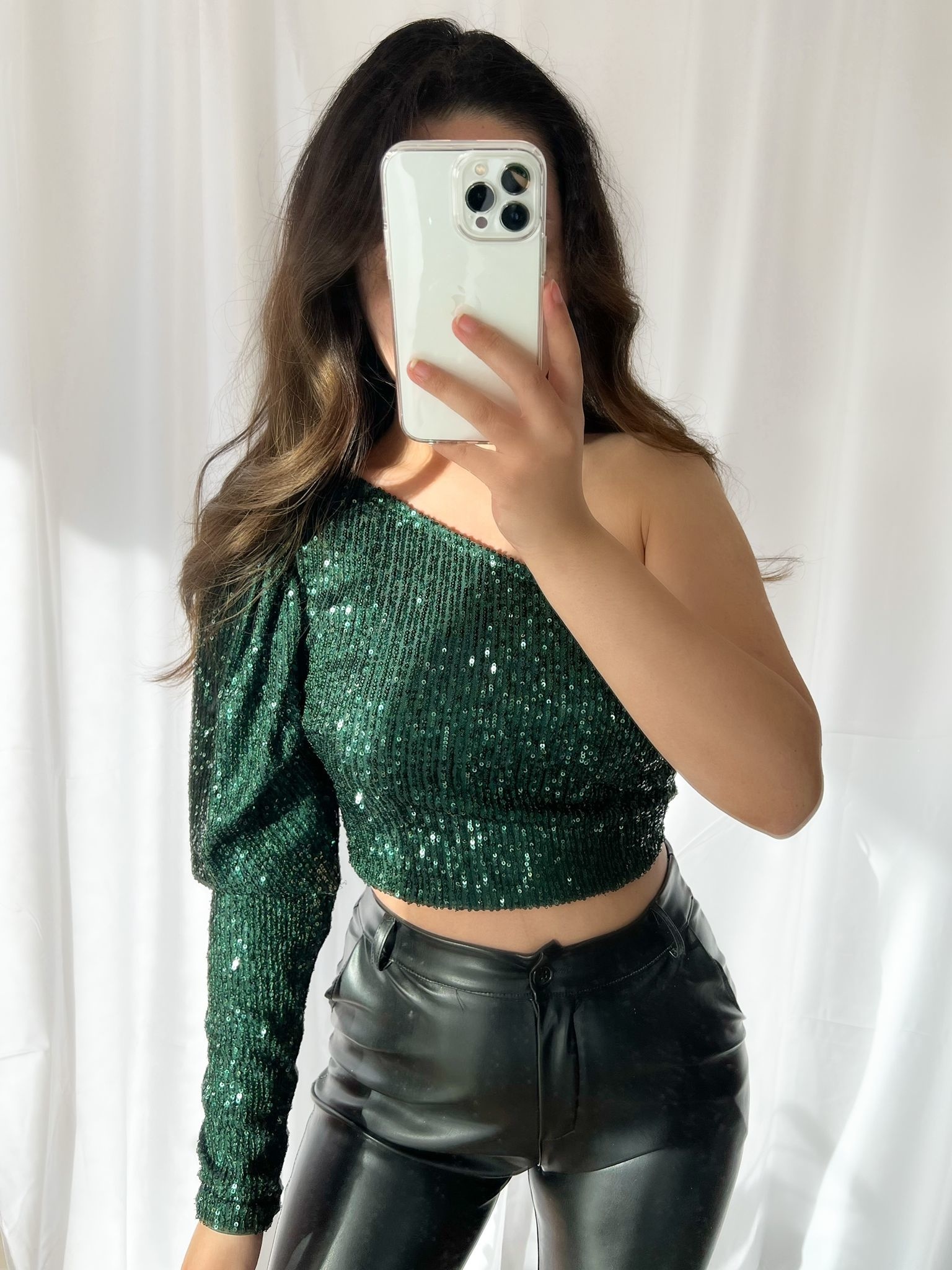Green sequin crop top – Youngberry