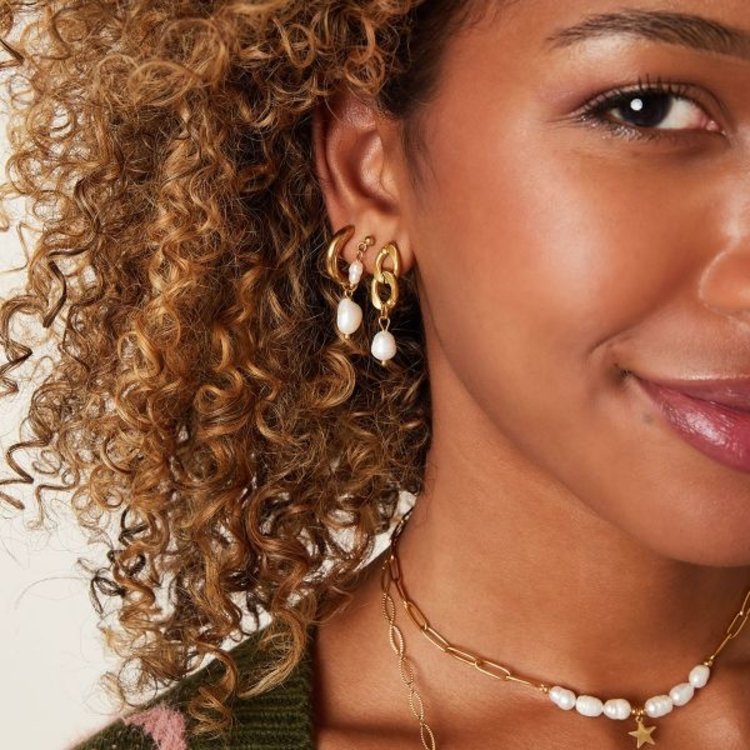 Gold Elegant Pearl Chain Earrings