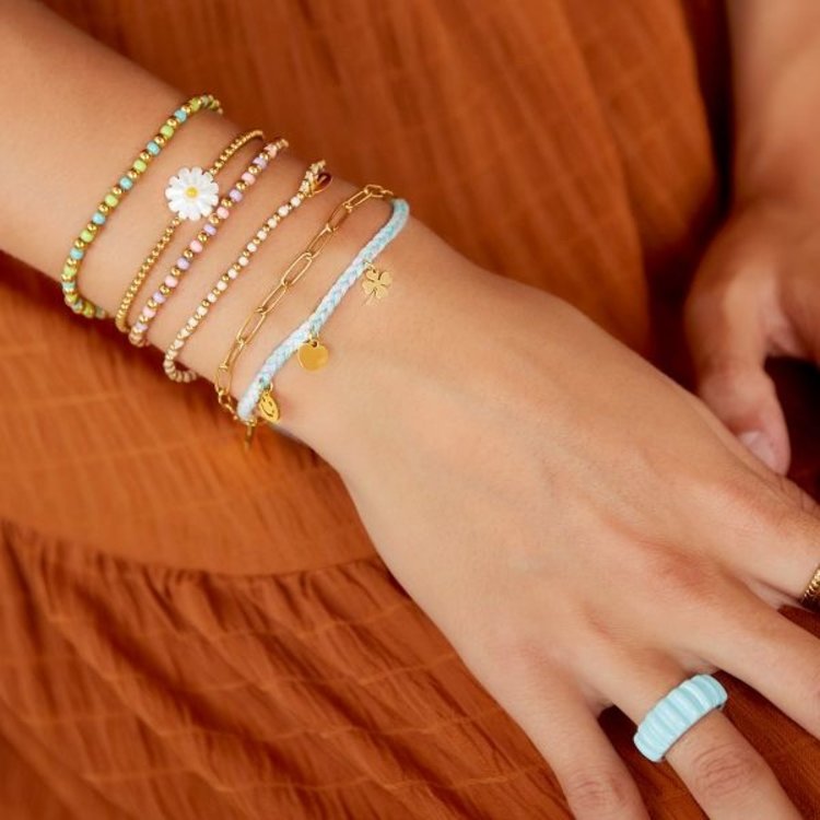 Gold White Daisy Charm Bracelet