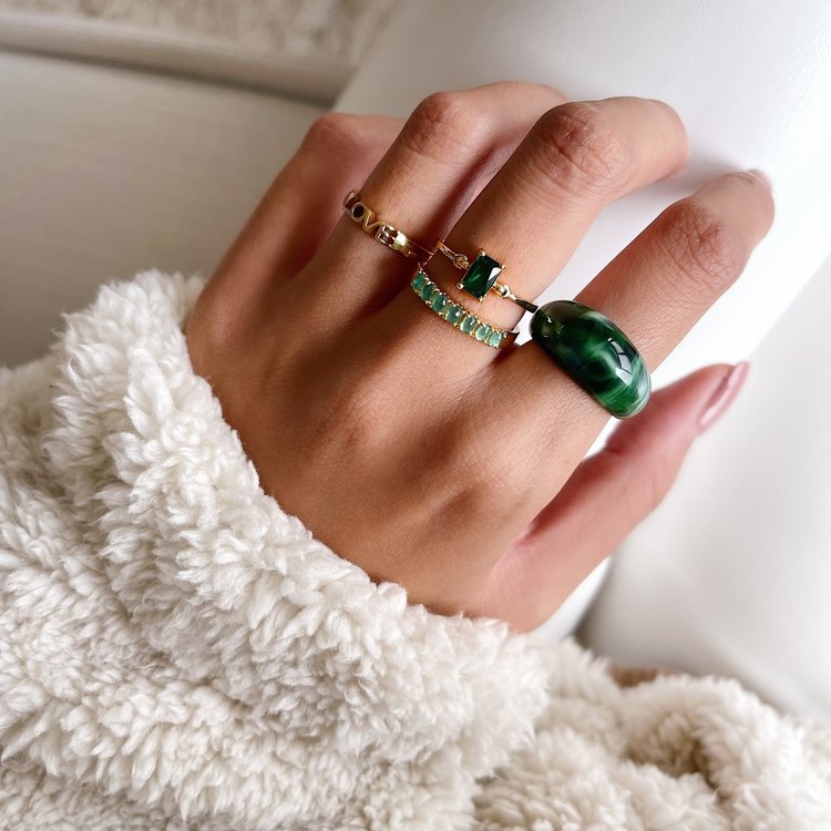 Gold Jewel Stone Ring / Green