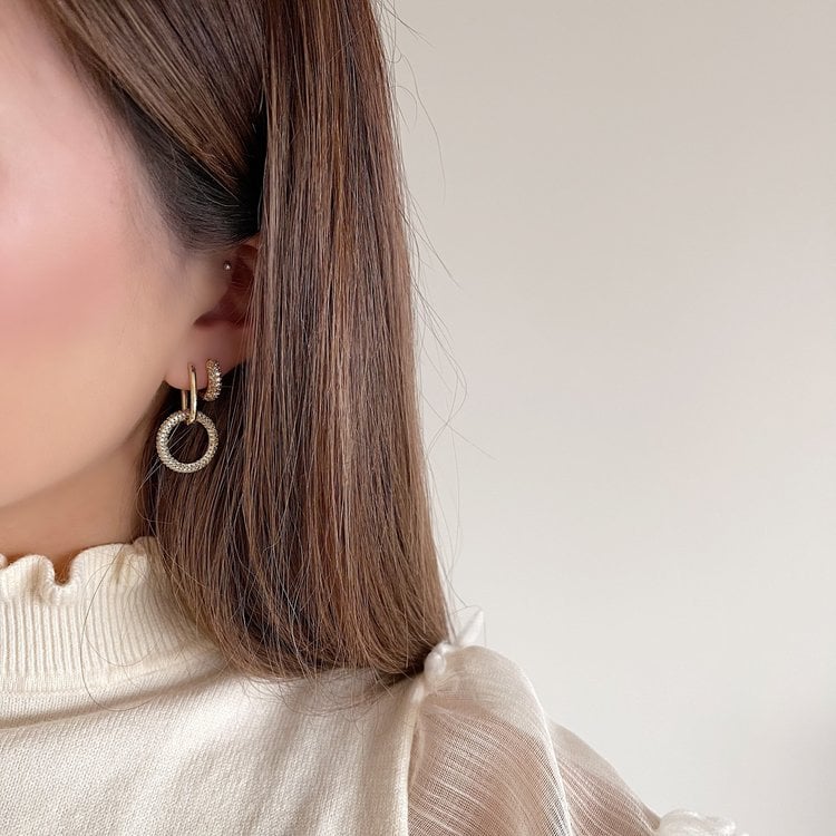 Silver Linked Round Zircon Earrings