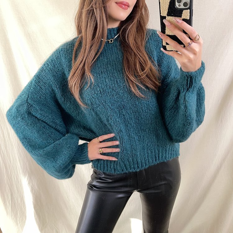 Caro Oversized Knit Sweater / Teal Blue