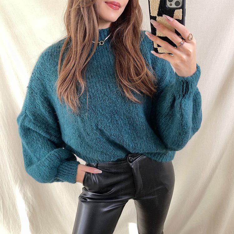 Caro Oversized Knit Sweater / Teal Blue