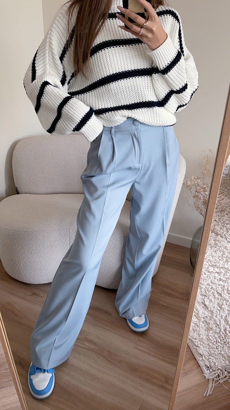 Krista Wide Leg Trousers / Light Blue