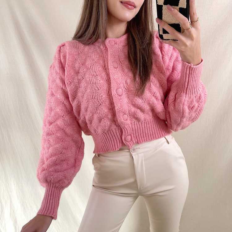 Yoni Boule Crop Cardigan / Pink