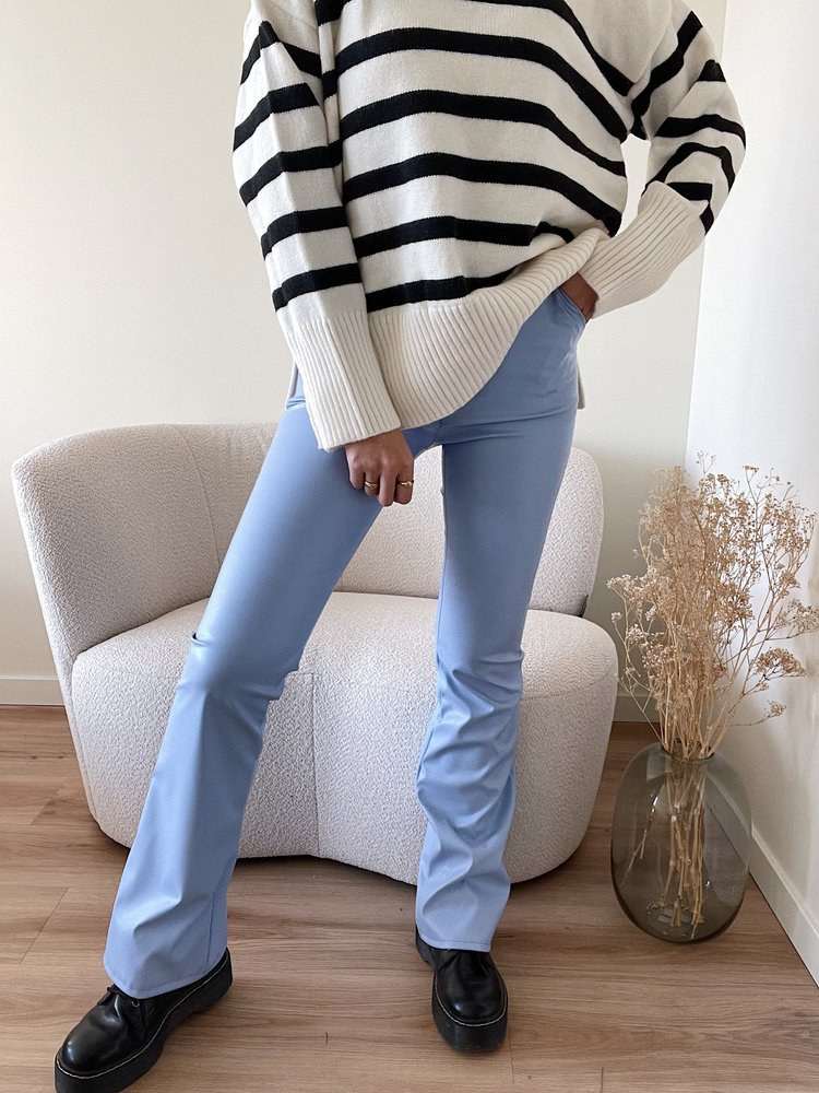 Khai Faux Leather Flared Trousers / Blue