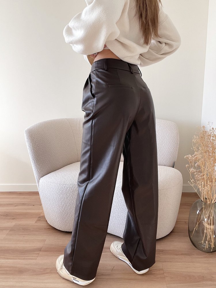 Hera Faux Leather Wide Leg Trousers / Brown