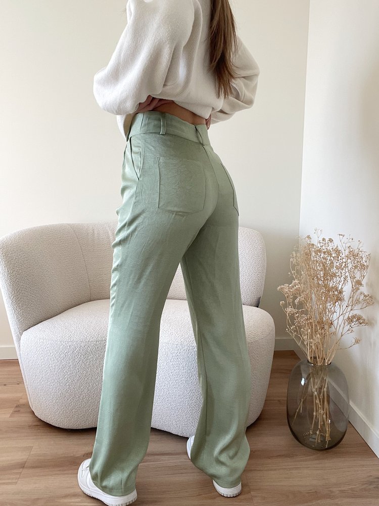 Ninette Silk Trousers / Light Green