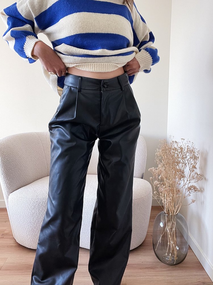 Hera Faux Leather Wide Leg Trousers / Black