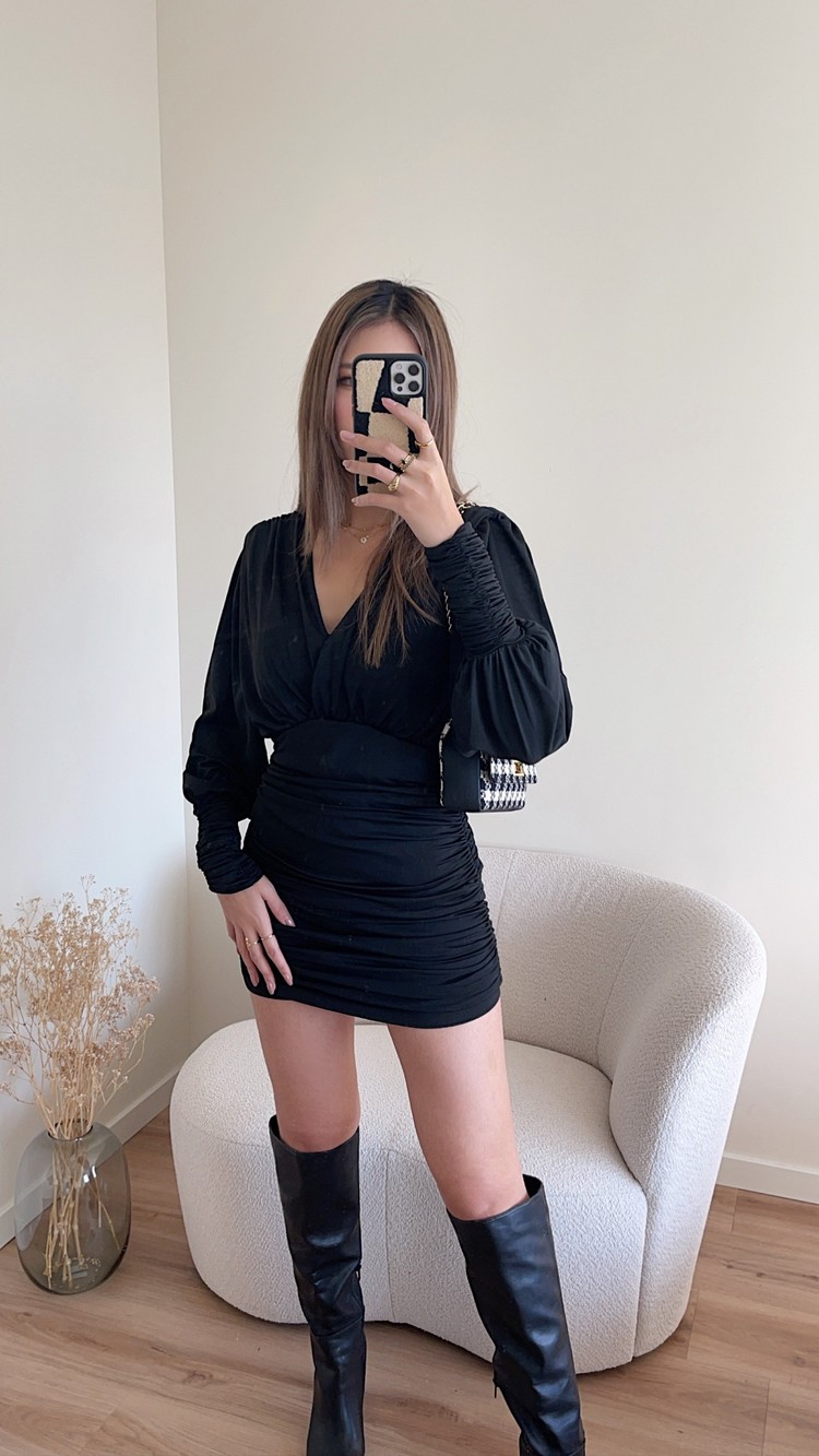 Mimmi Ruched Dress / Black