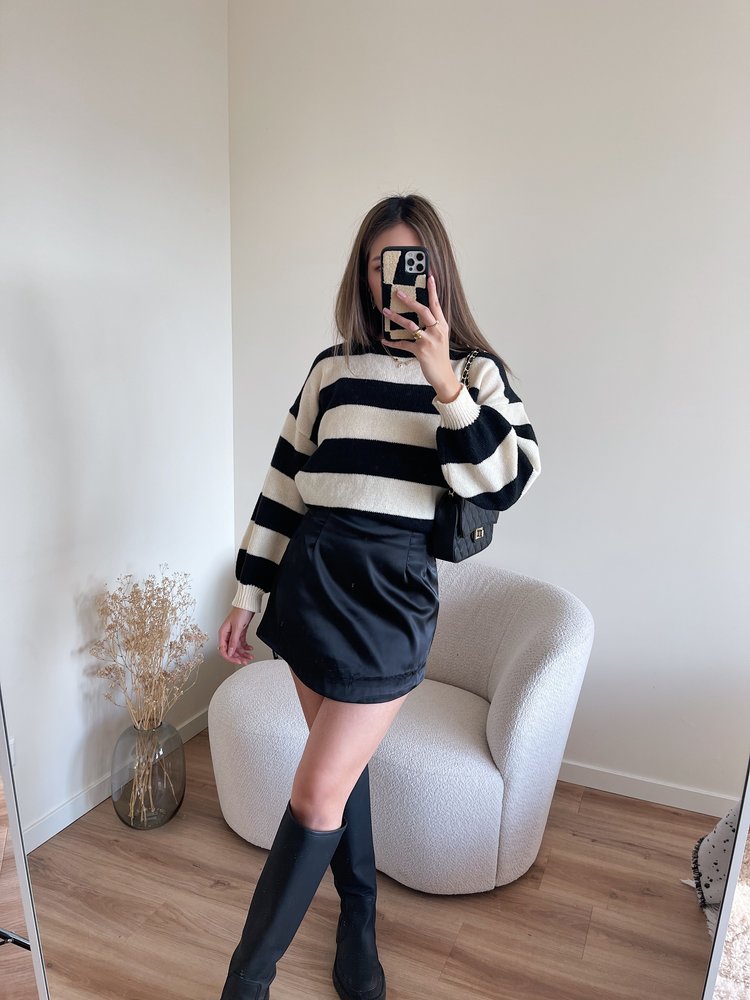 Asra Satin Skirt / Black