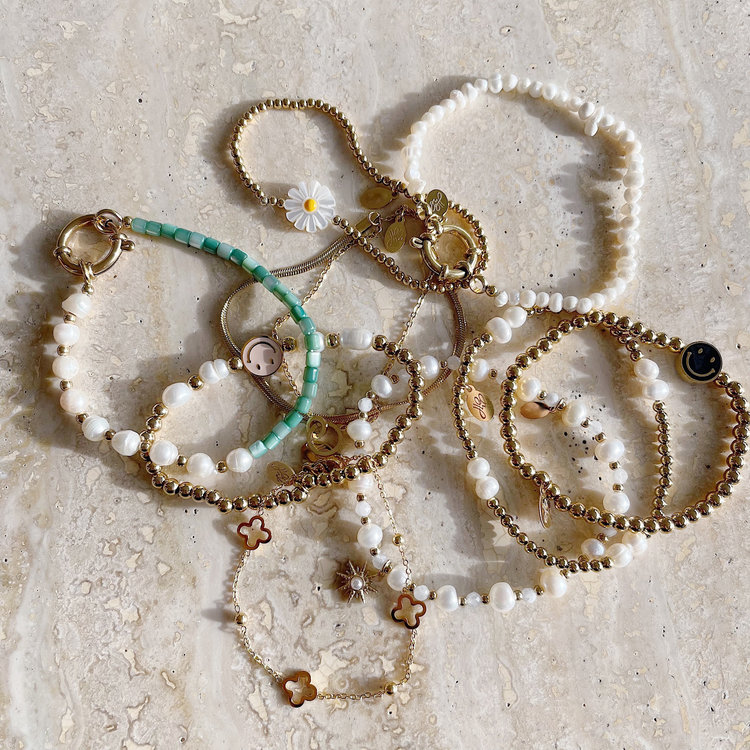 Gold Refined Beads Bracelet / Pearl