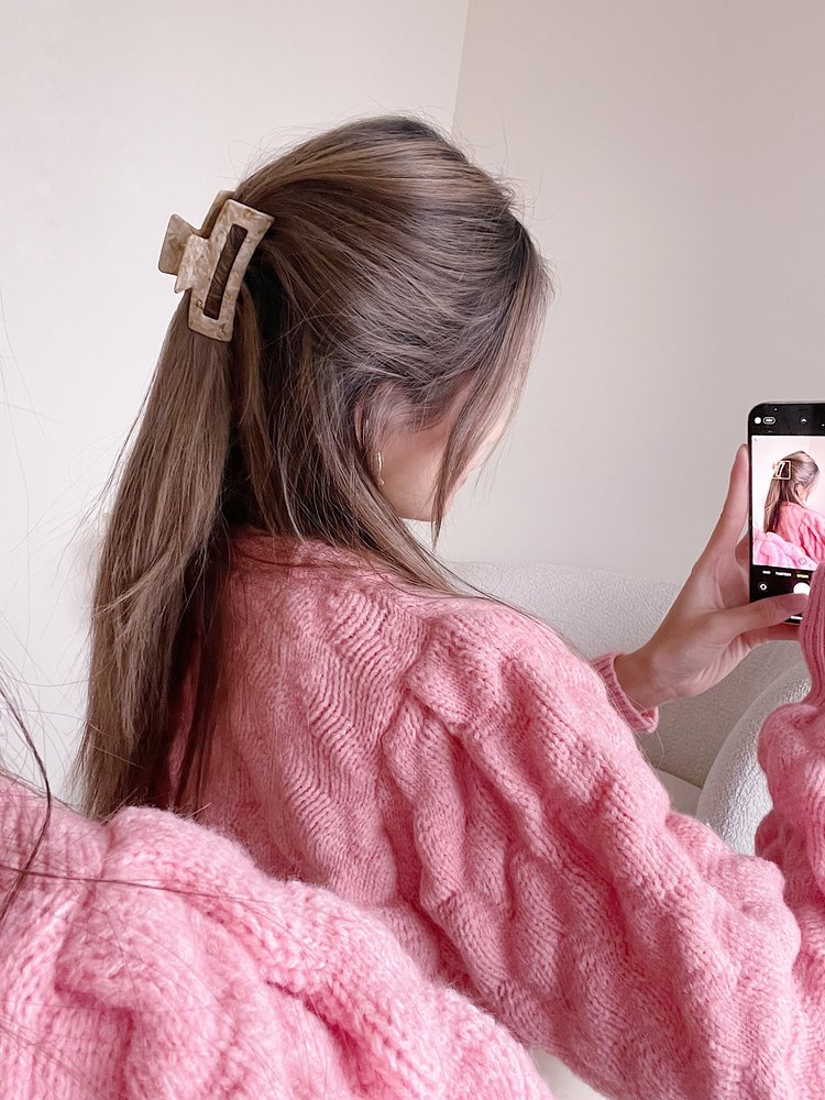 Sisi Marble Hair Claw / Stone