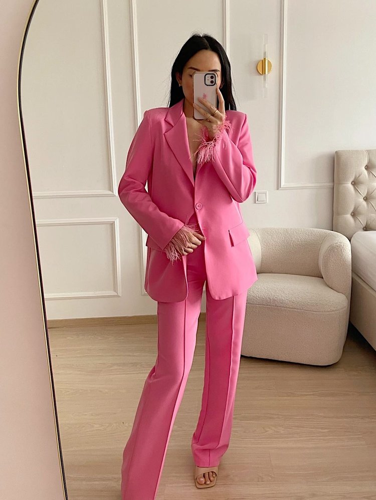 Rosé Loose Fit Feather Blazer / Pink