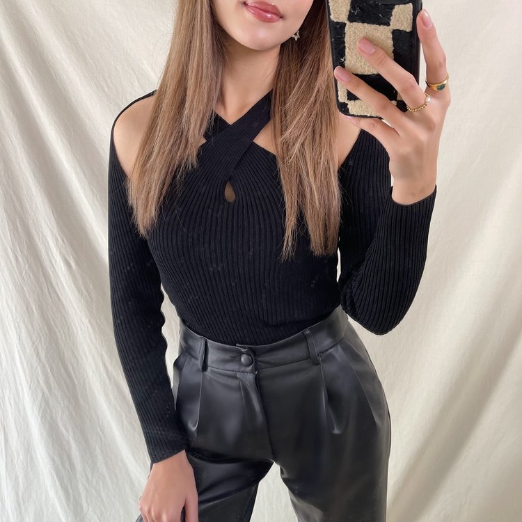 Shaya Crossover Top / Black