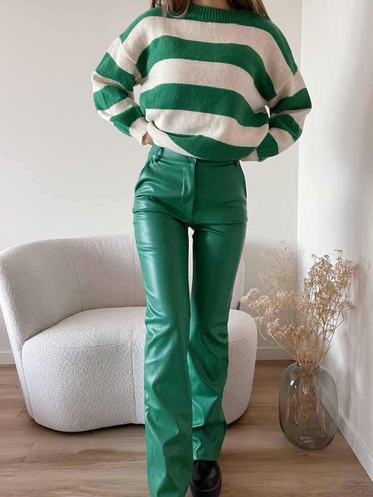 Khai Faux Leather Flared Trousers / Dark Green