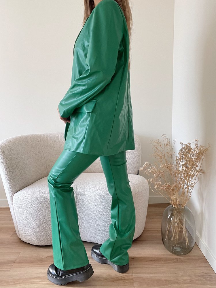 Khai Faux Leather Flared Trousers / Dark Green