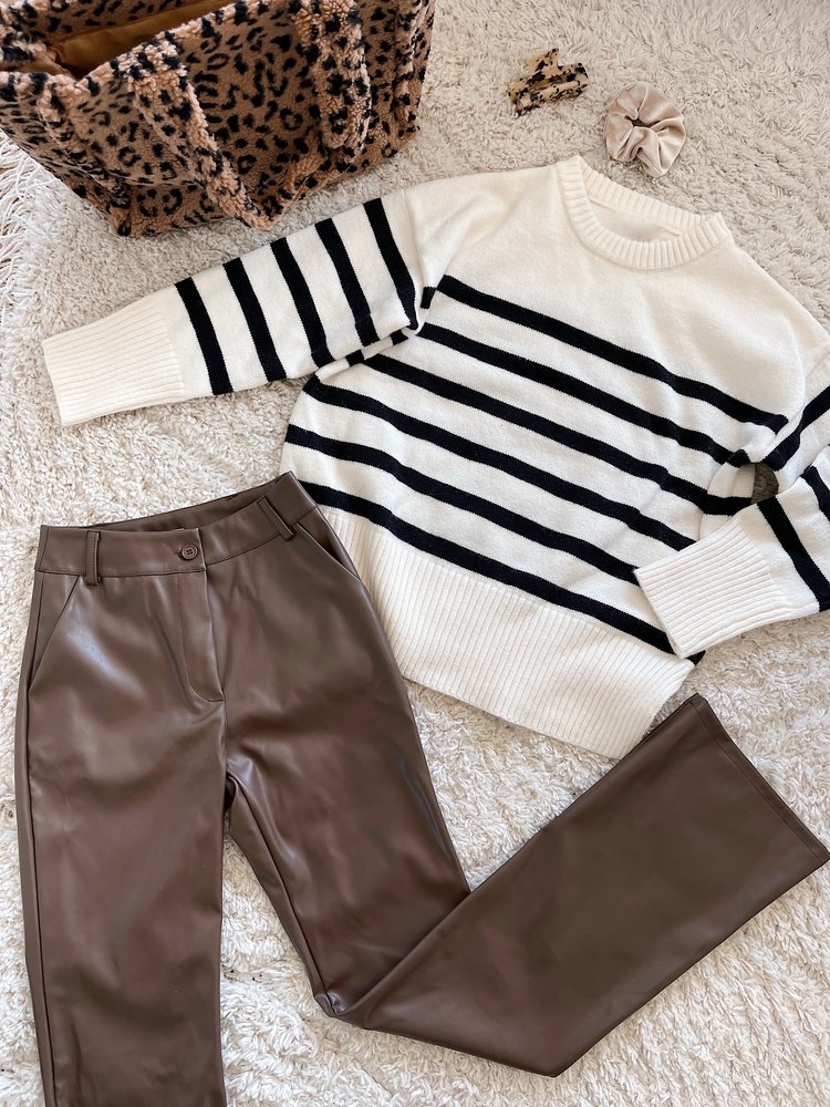 Khai Faux Leather Flared Trousers / Choco Brown