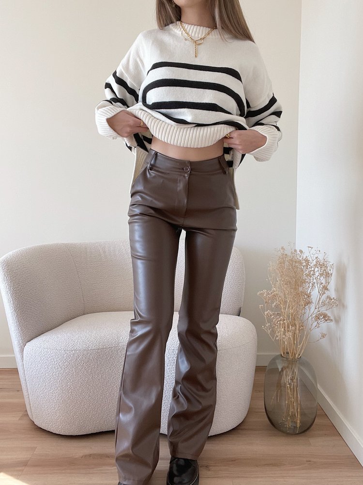 Khai Faux Leather Flared Trousers / Choco Brown