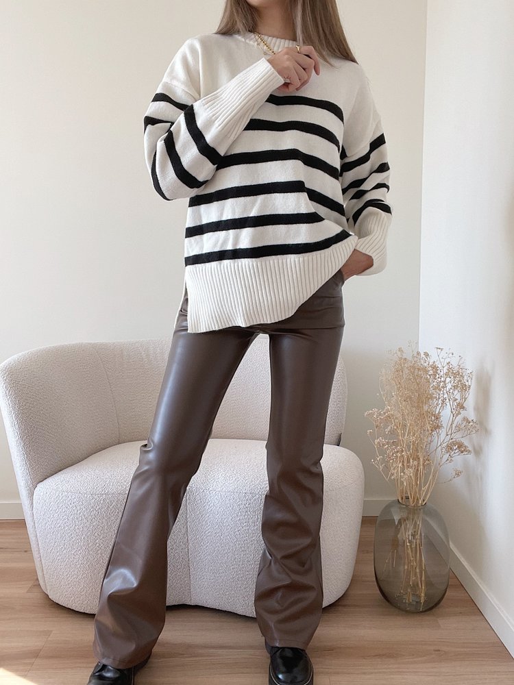 Khai Faux Leather Flared Trousers / Choco Brown