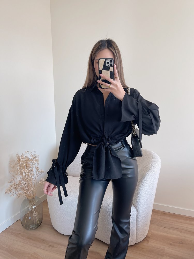 Julea Bow Tie Cropped Blouse / Black