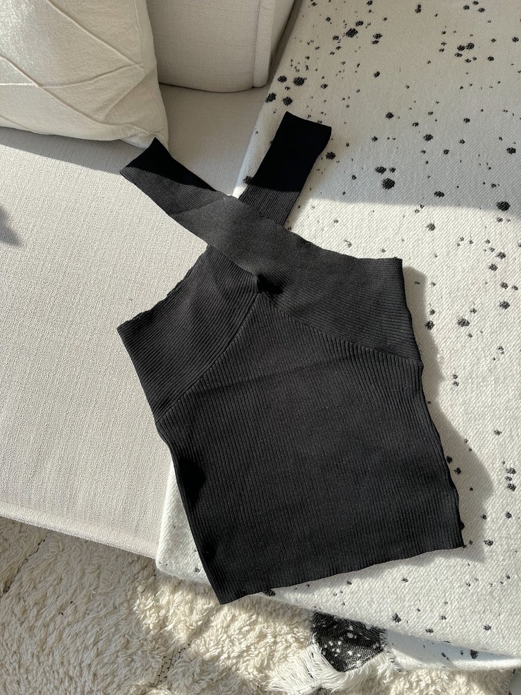 Niah Crossover Top / Black