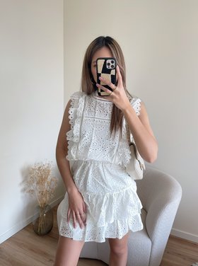 Gaia Embroidered Set / White